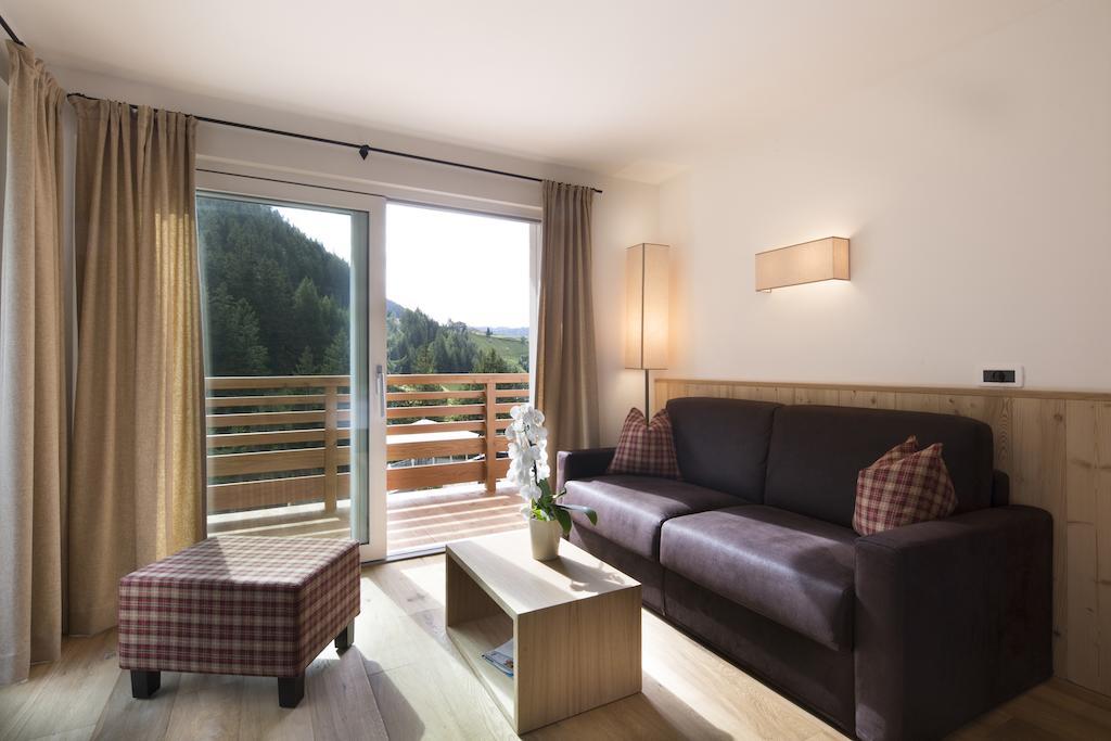 Hotel Comploj Adults Only Selva di Val Gardena Rom bilde